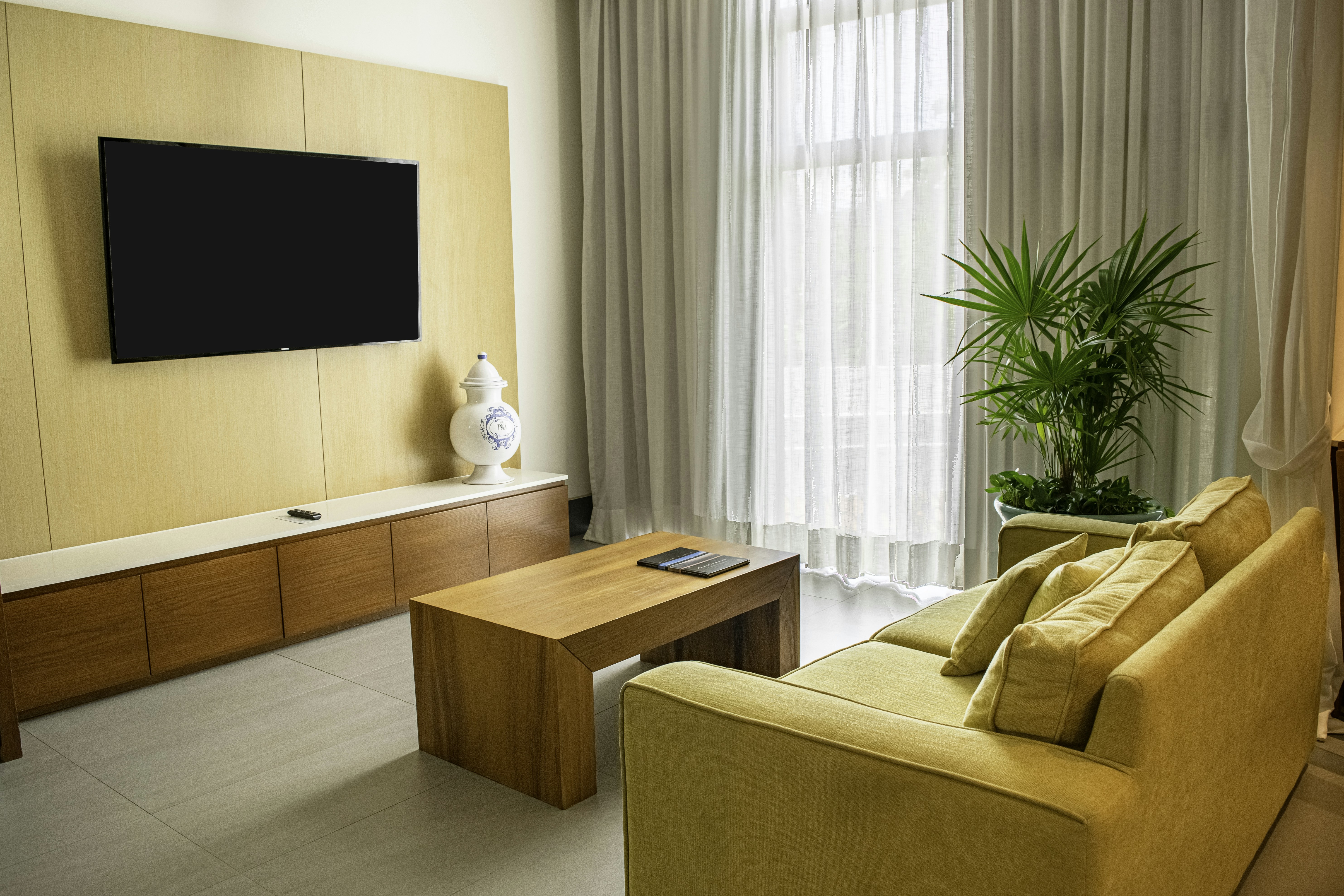 Protected home electronics and furniture in a Pennsylvania rental - renters insurance Pennsylvania